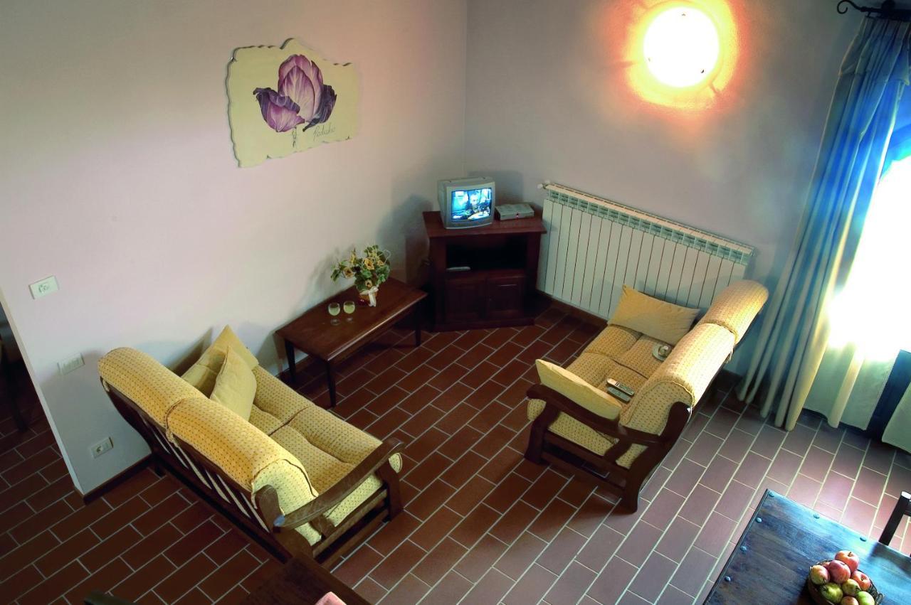 Agriturismo La Burraia Vicino A San Gimignano Gambassi Terme Bagian luar foto