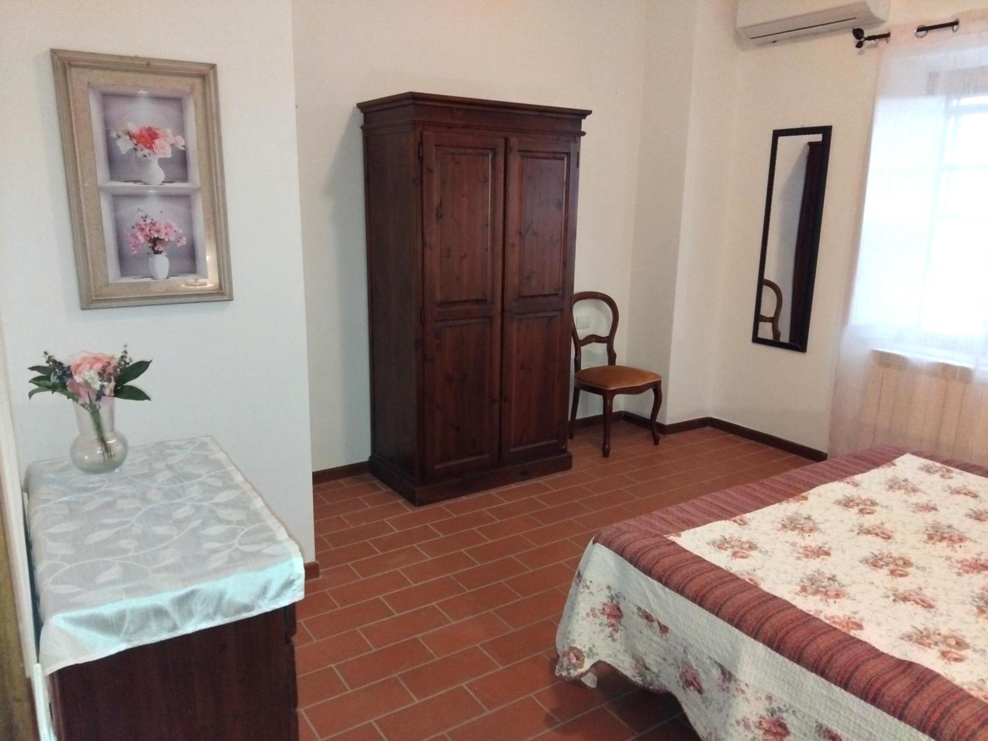 Agriturismo La Burraia Vicino A San Gimignano Gambassi Terme Bagian luar foto