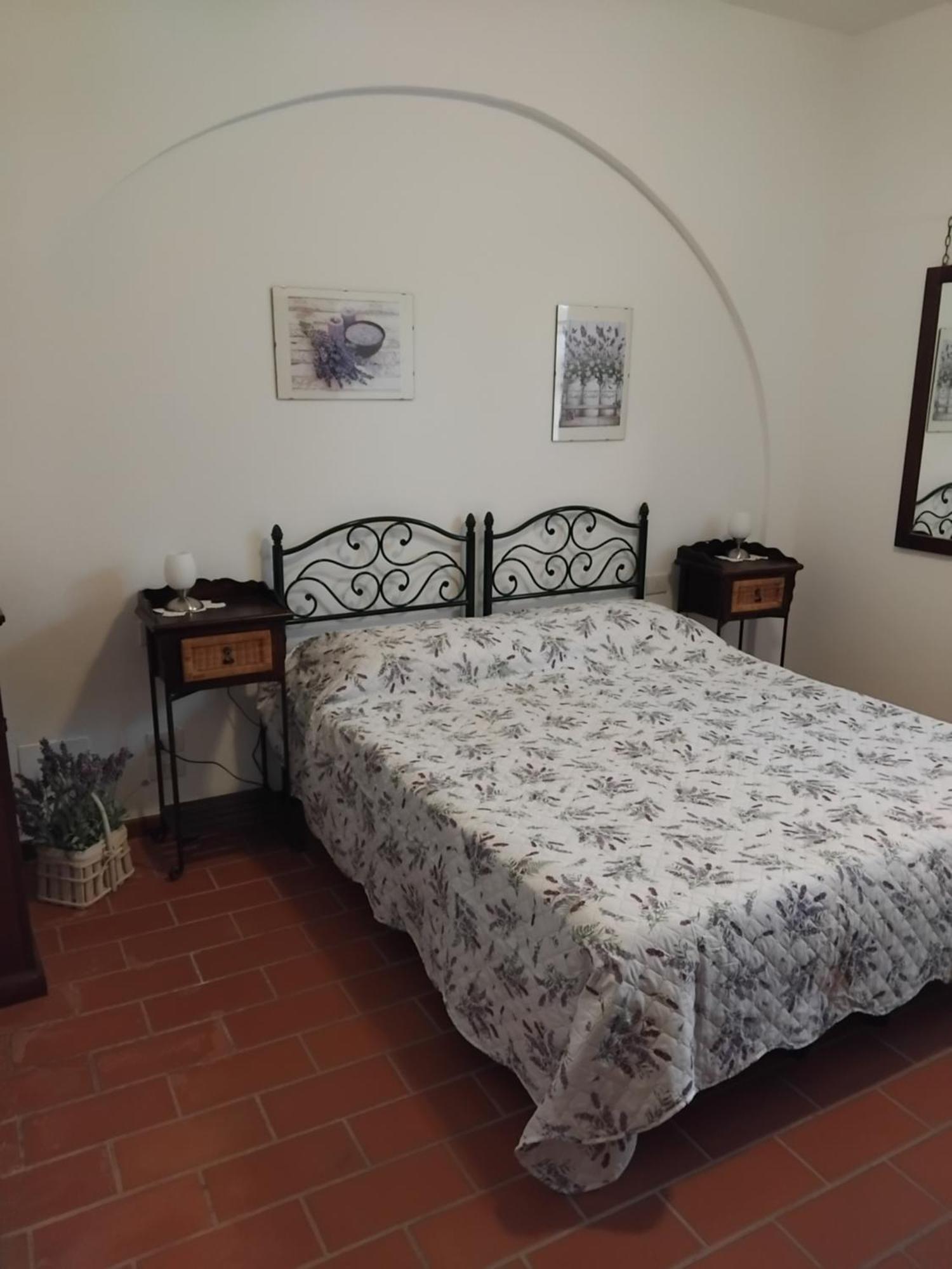Agriturismo La Burraia Vicino A San Gimignano Gambassi Terme Bagian luar foto